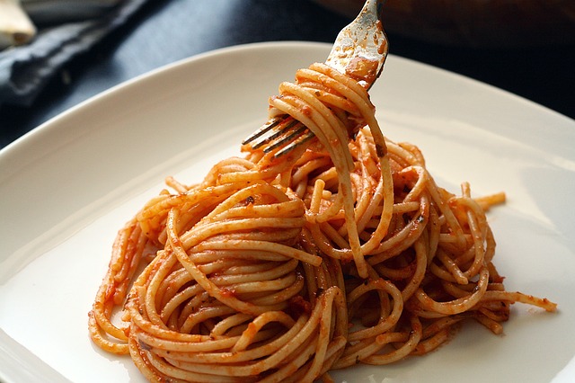 Pasta mit Sauce