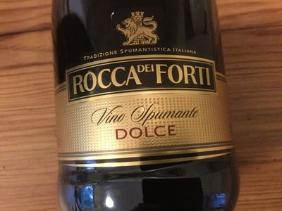 VINI-SPUMANTE- dolce- Rocca dei Forti –  –