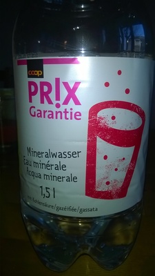 Eau minérale gazéifiée – coop – 1,5 L